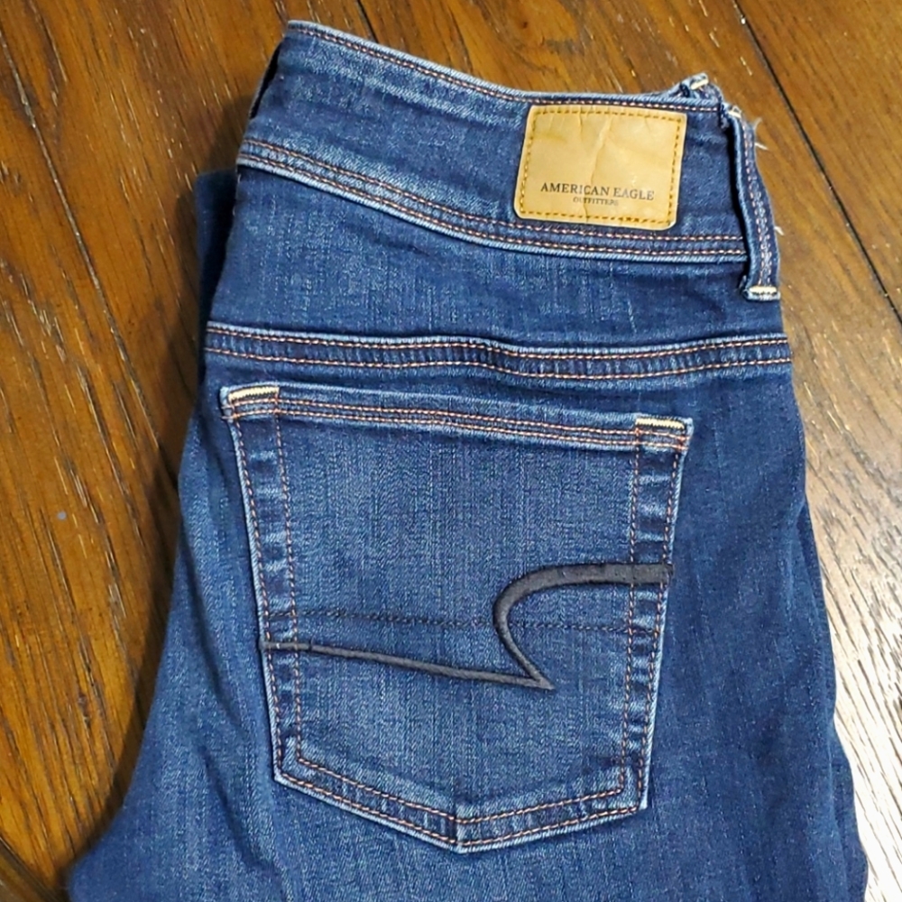 AE kickboot jeans